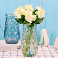 白色花瓶玻璃