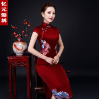 中国风刺绣礼服