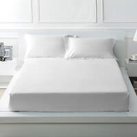 白色床罩单件