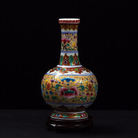 清干隆珐琅彩瓷器