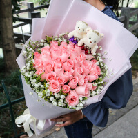 新款粉玫瑰鲜花