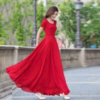 红色修身雪纺连衣裙