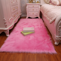 粉红色地毯